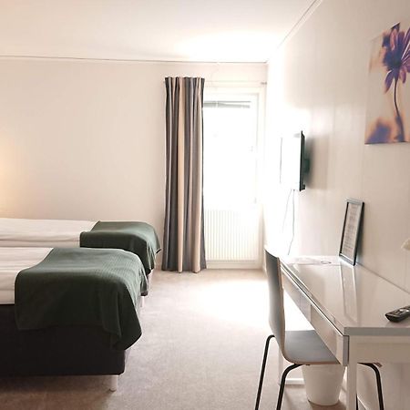 Oevik Eventhotell Örnsköldsvik Zewnętrze zdjęcie